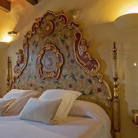 Hotel Cal Sastre Santa Pau Rum bild