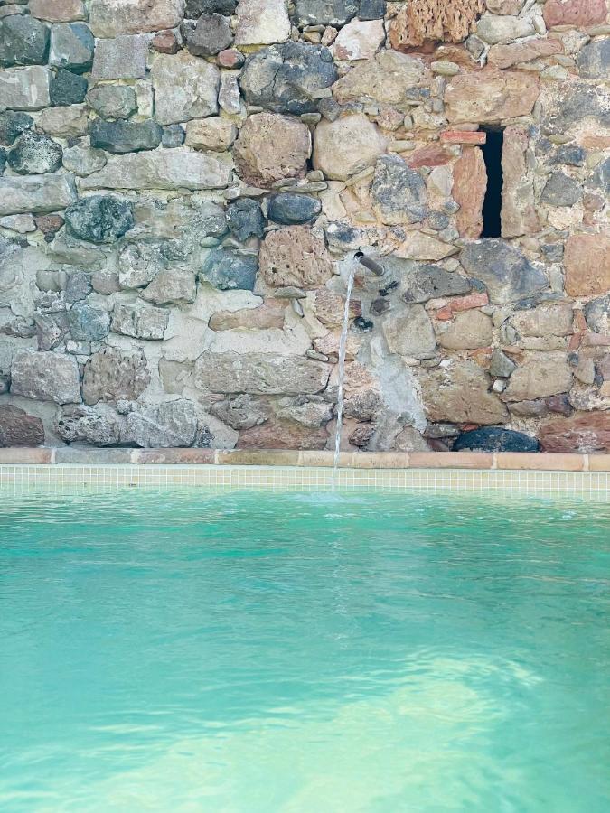 Hotel Cal Sastre Santa Pau Exteriör bild