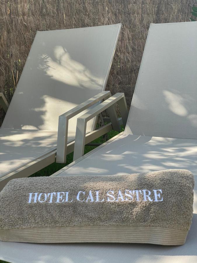 Hotel Cal Sastre Santa Pau Exteriör bild